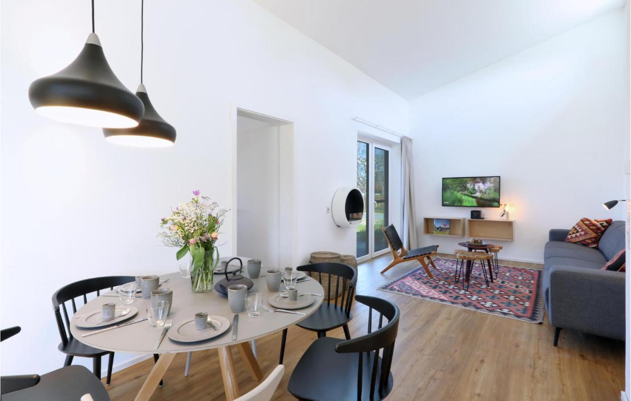 Awesome Home In Lembruch-Duemmer See With Kitchen Экстерьер фото