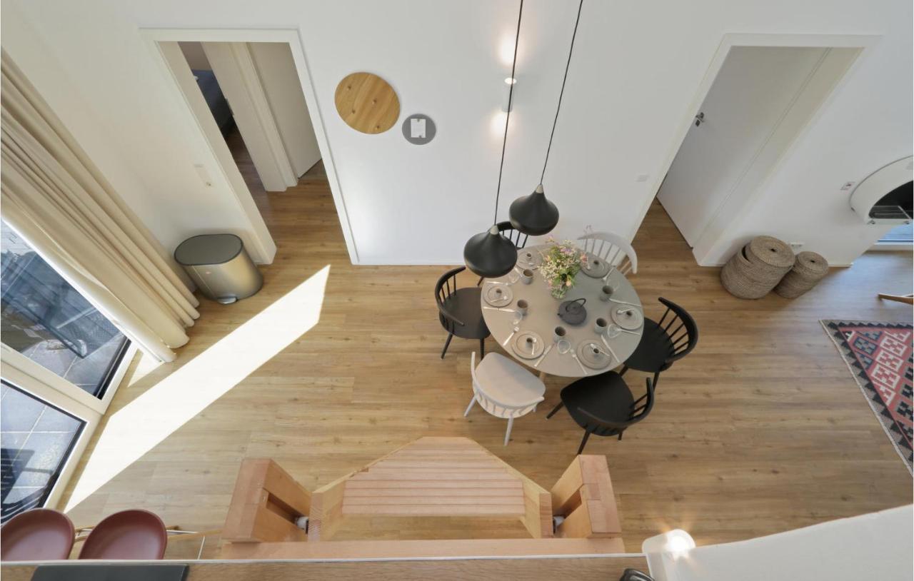 Awesome Home In Lembruch-Duemmer See With Kitchen Экстерьер фото