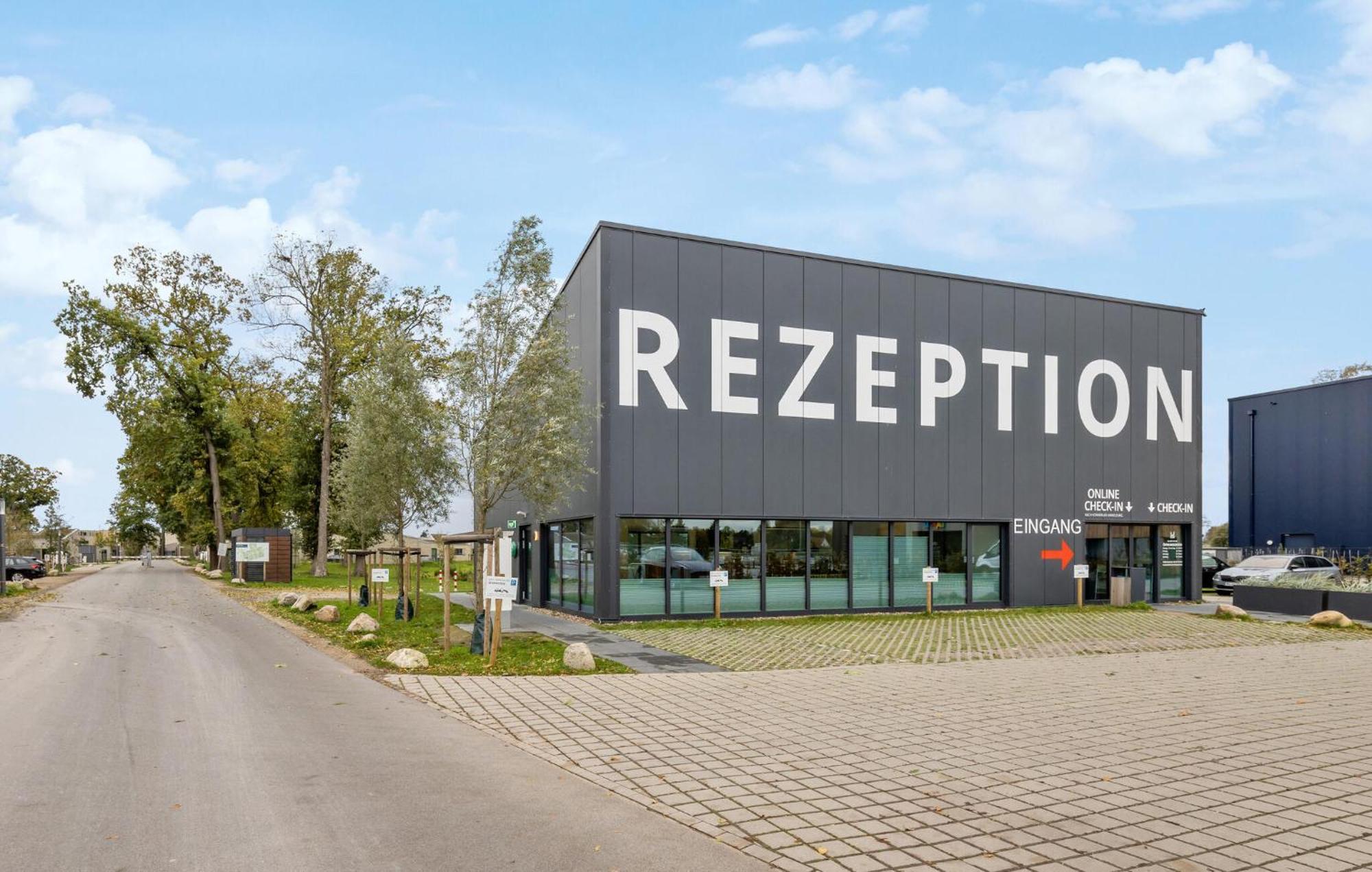 Awesome Home In Lembruch-Duemmer See With Kitchen Экстерьер фото